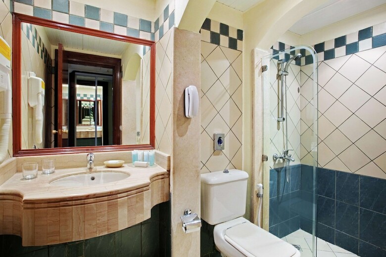 Hotel Hilton Sharks Bay Resort