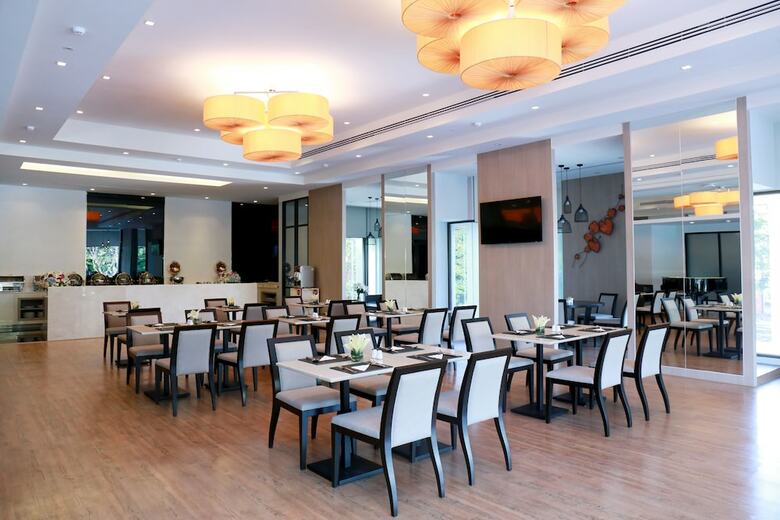 Louis' Tavern Hotel Don Muang