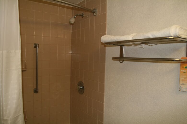 Hotel Howard Johnson By Wyndham Hattiesburg