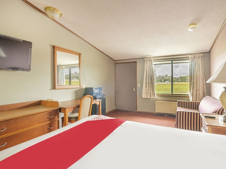 Oyo Hotel Daleville Al Hwy 84