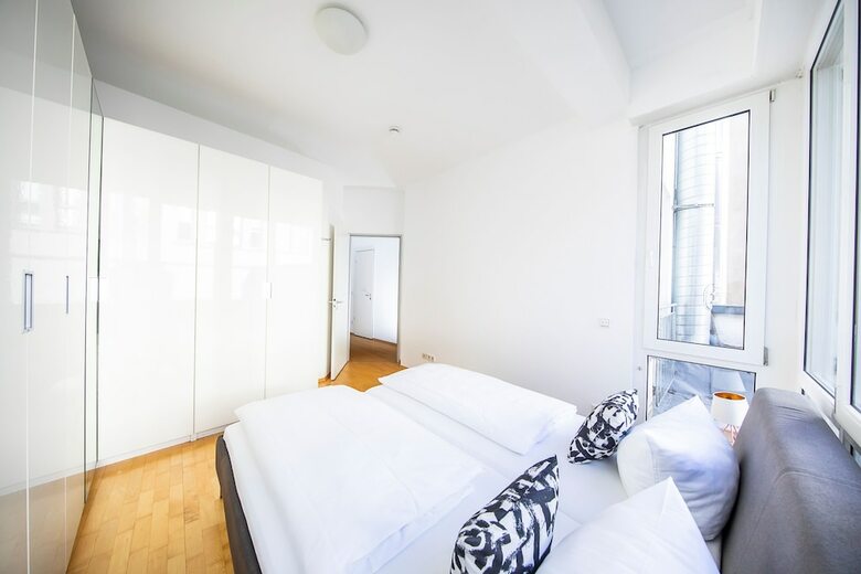Dom Hotel Am R�merbrunnen