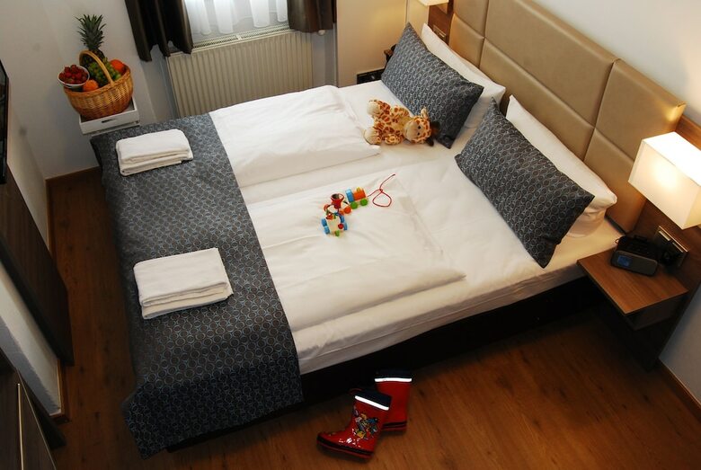 Dom Hotel Am R�merbrunnen