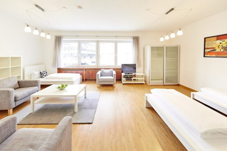 Dom Hotel Am R�merbrunnen