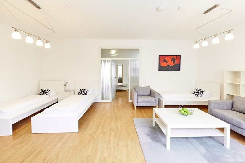 Dom Hotel Am R�merbrunnen