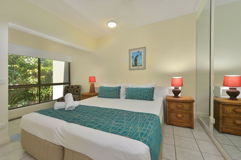 Hotel Driftwood Mantaray