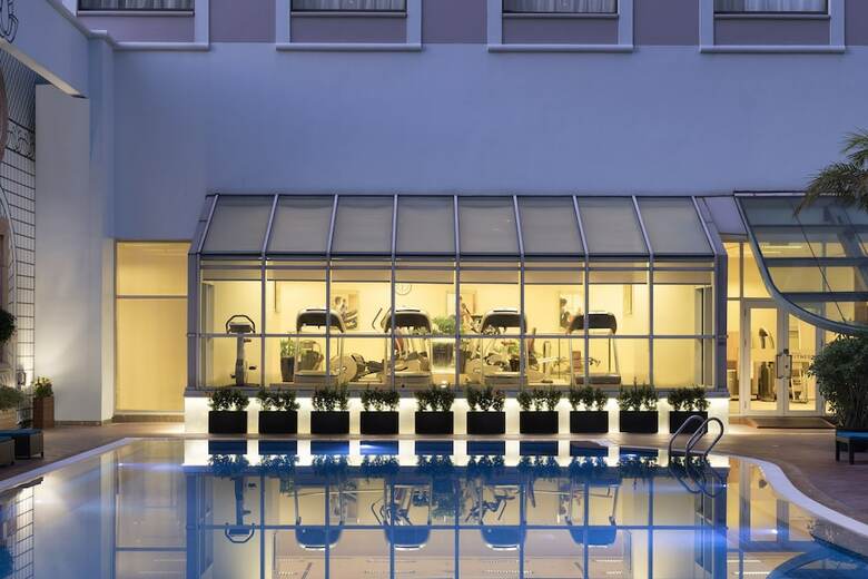 Sheraton Saigon Hotel & Towers