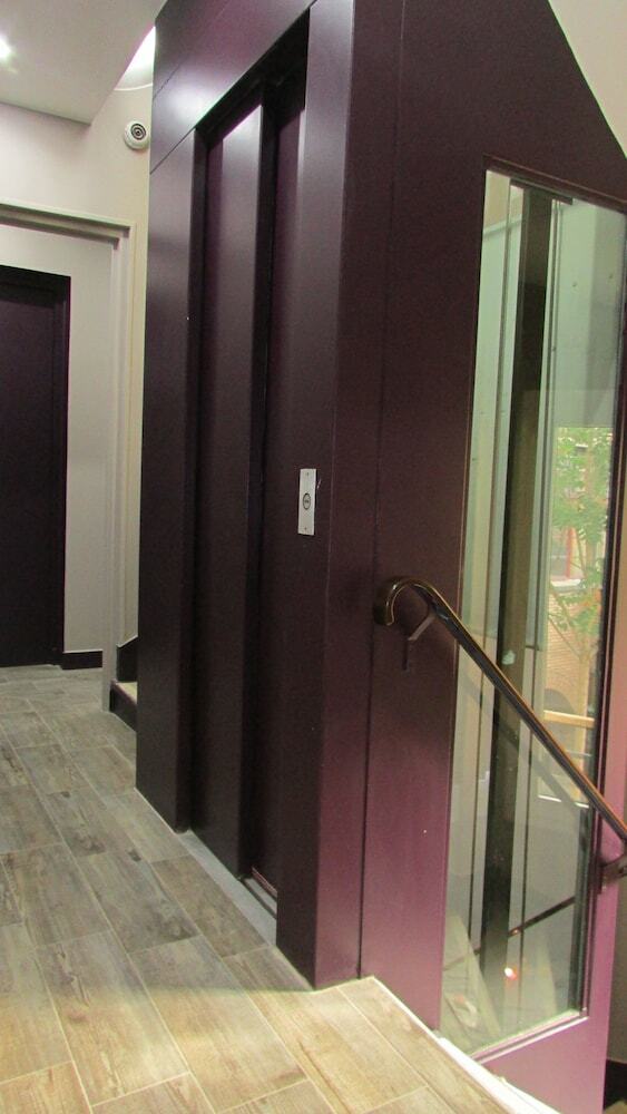 Residence Hoteliere Champ de Mars