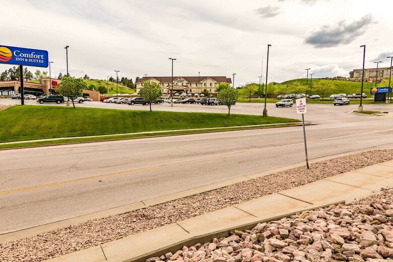 Hotel Comfort Inn And Suites