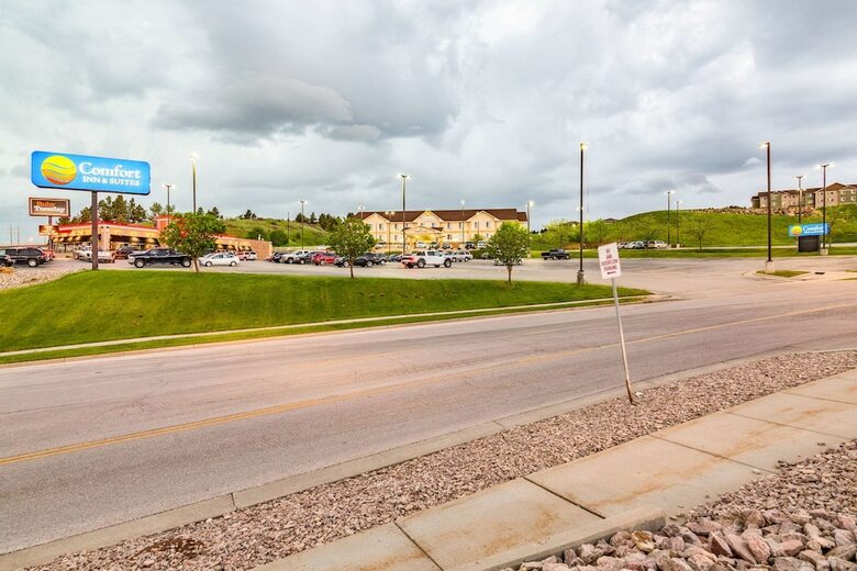 Hotel Comfort Inn And Suites