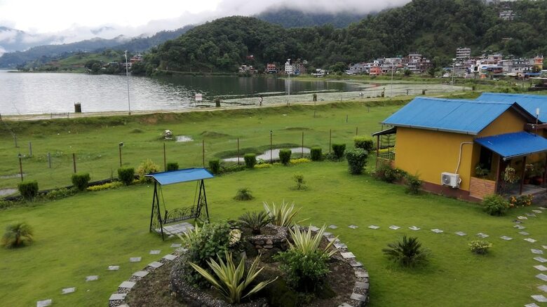 Hotel Lakefront