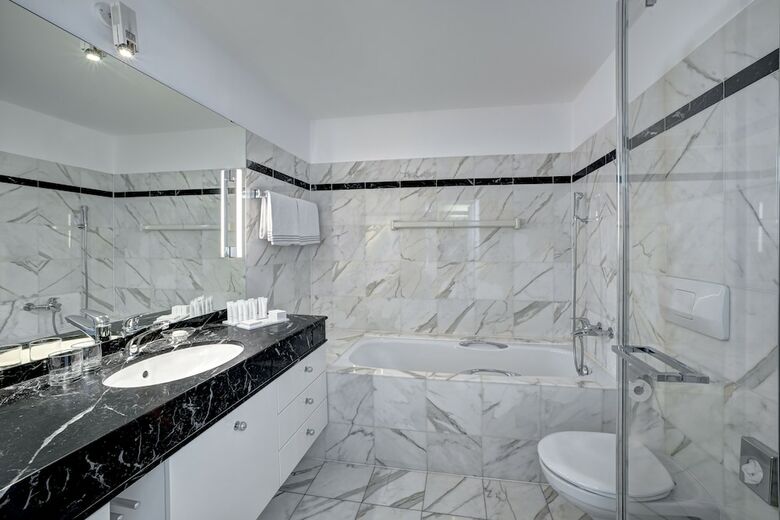 Villa Sassa Hotel, Residence & Spa