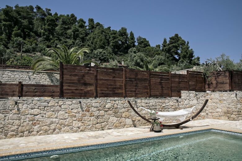 Aparthotel Nefeli Villas And Suites