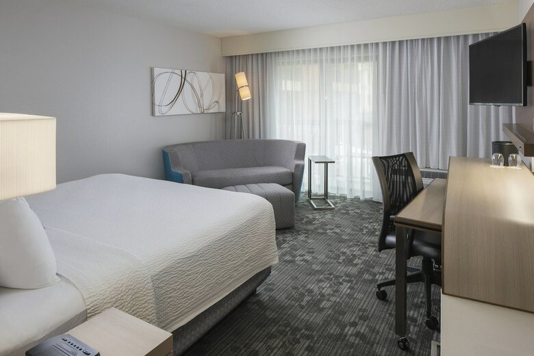 Hotel Courtyard By Marriott Daytona Beach Speedway/airport