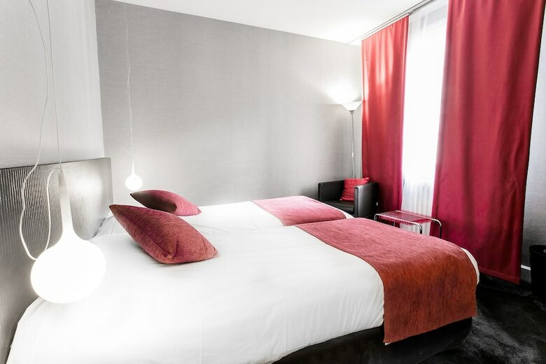 Hotel Hostellerie Du Chapeau Rouge
