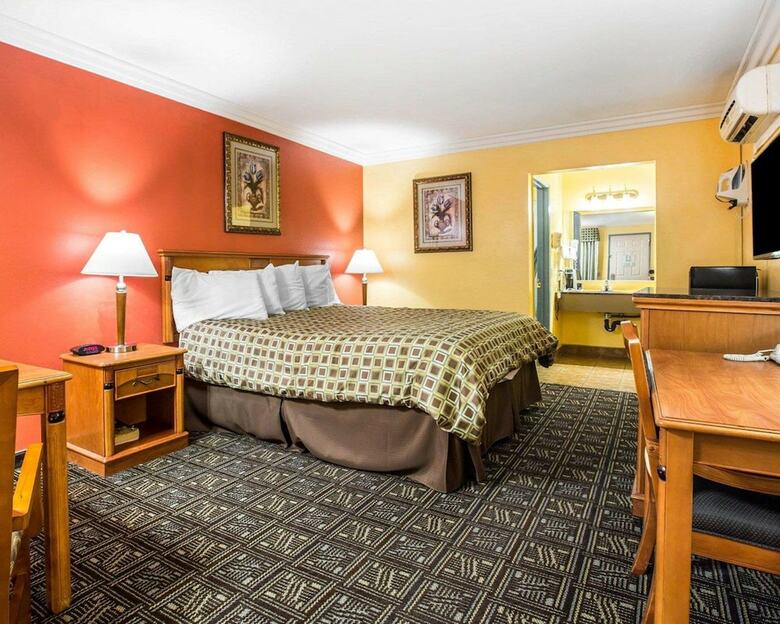 Hotel Rodeway Inn Old Town Temecula