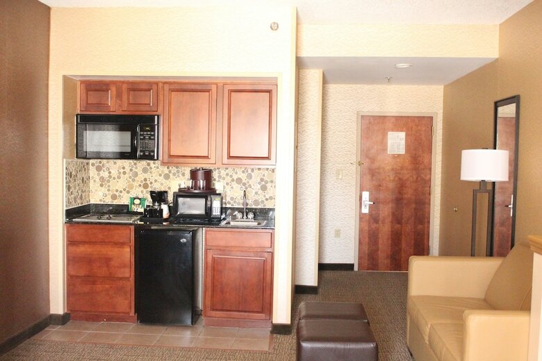 Hotel Quality Suites Nyc Gateway