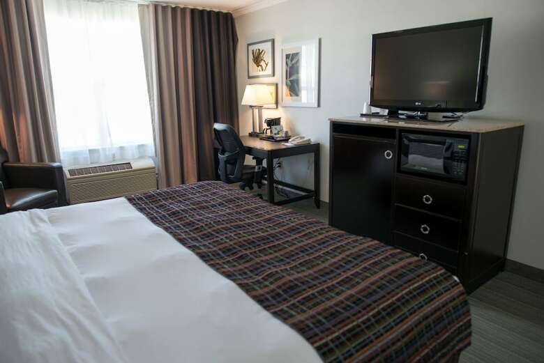 Hotel Country Inn & Suites By Radisson, Effingham, Il