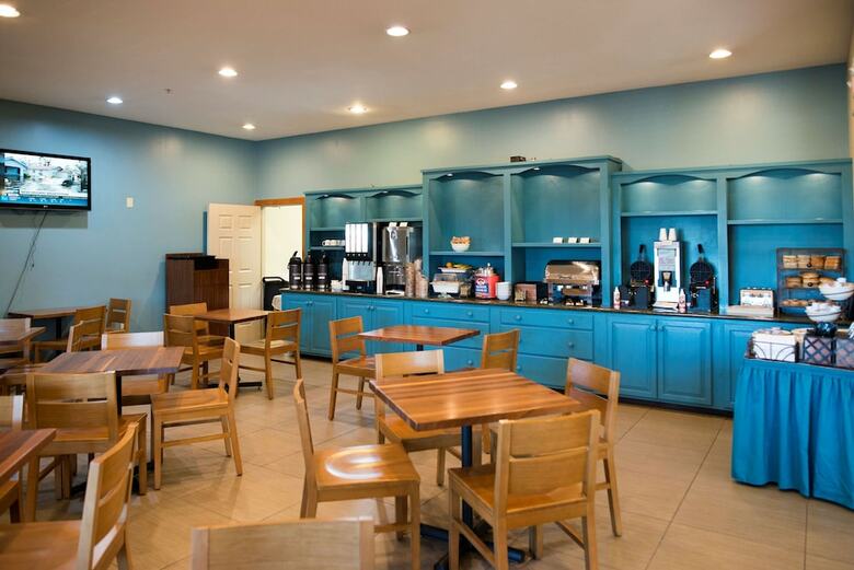Hotel Country Inn & Suites By Radisson, Effingham, Il
