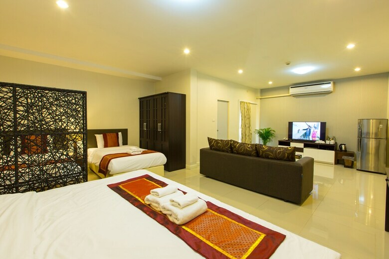 Chiang Mai Waroros Boutique Hotel
