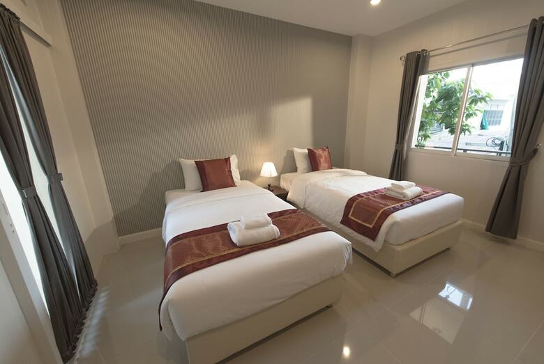 Chiang Mai Waroros Boutique Hotel
