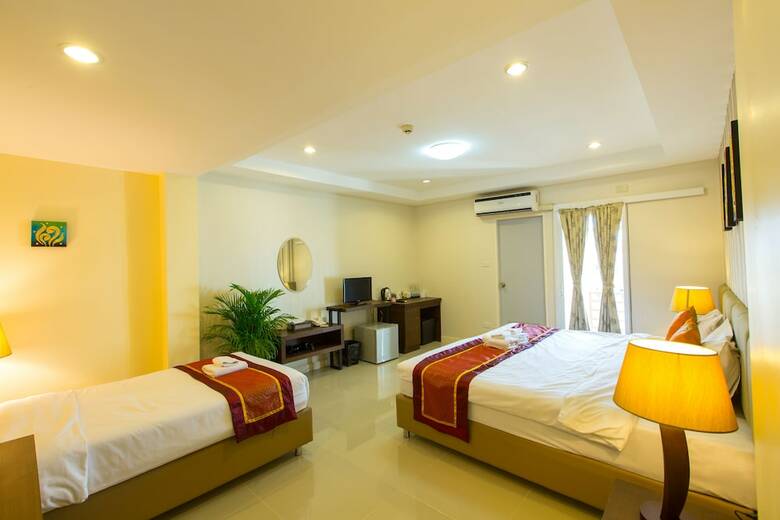 Chiang Mai Waroros Boutique Hotel