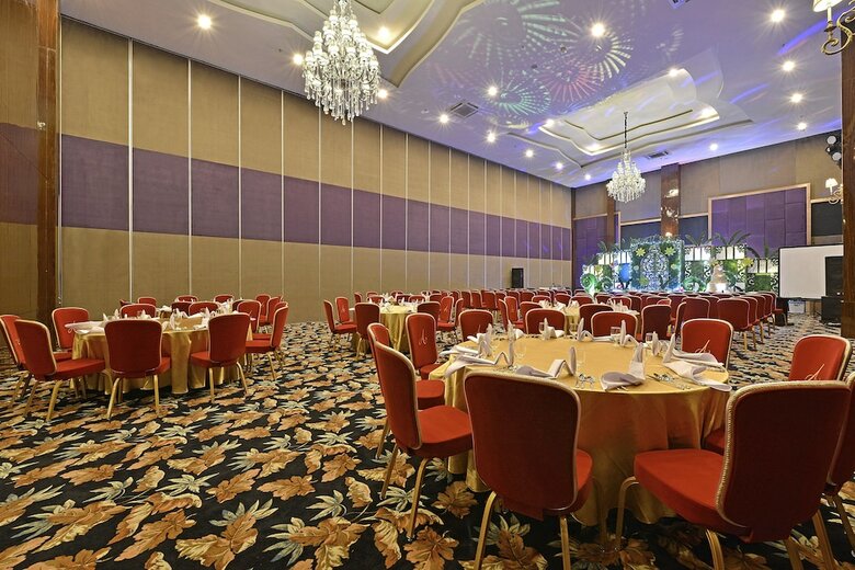 Hotel Amaroossa Grande Bekasi