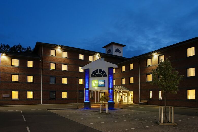 Hotel Holiday Inn Express Droitwich Spa