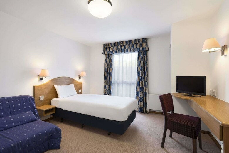 Hotel Days Inn By Wyndham Telford Ironbridge M54