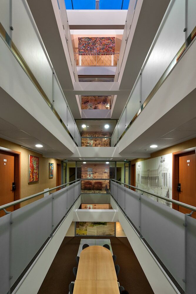 Hotel Art City Inn