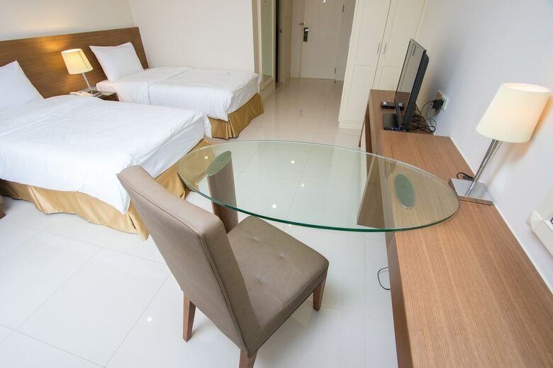 Thomson Hotel Huamark