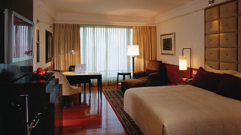 Hotel Intercontinental Marine Drive Mumbai