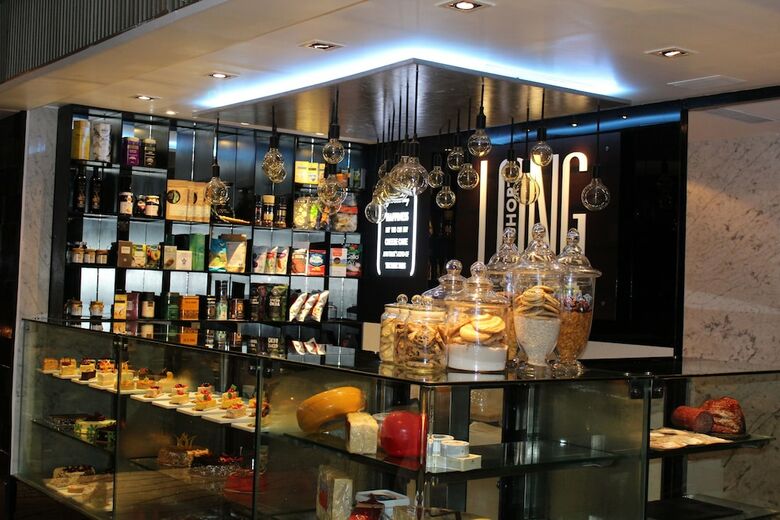 Hotel Intercontinental Marine Drive Mumbai