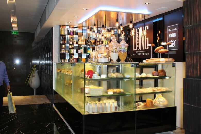 Hotel Intercontinental Marine Drive Mumbai