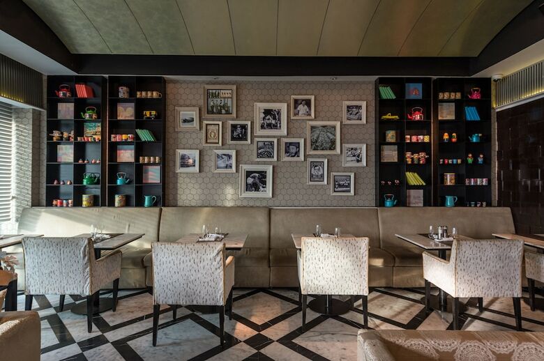 Hotel Intercontinental Marine Drive Mumbai