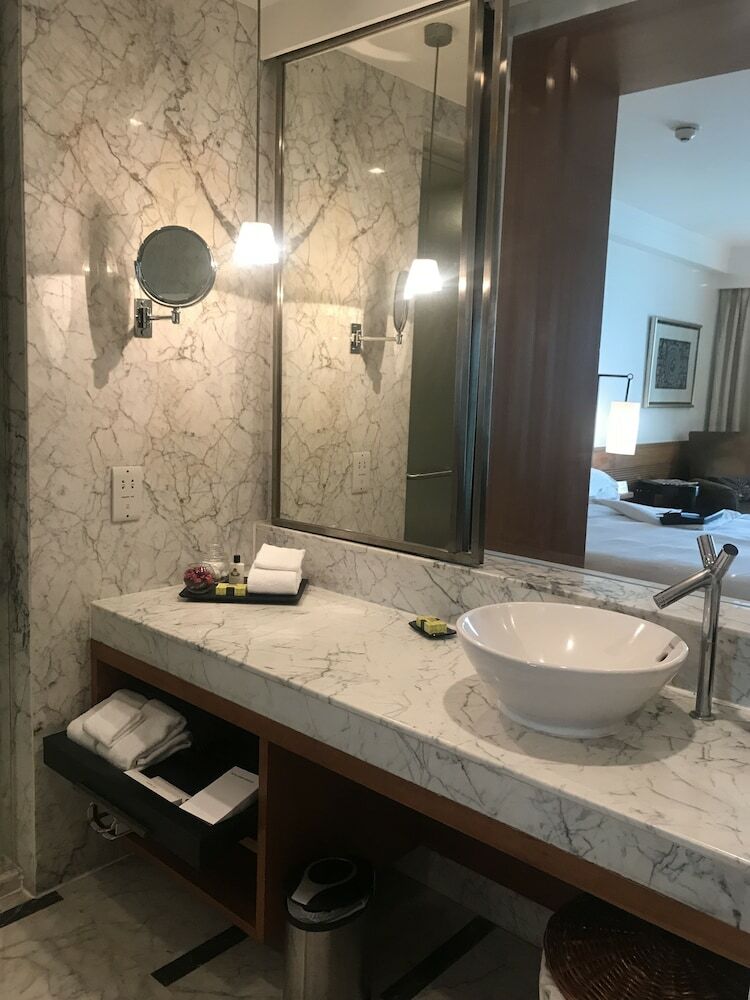 Hotel Intercontinental Marine Drive Mumbai