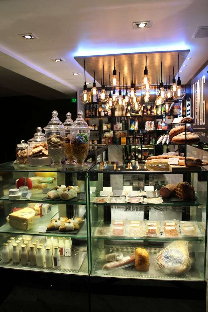 Hotel Intercontinental Marine Drive Mumbai