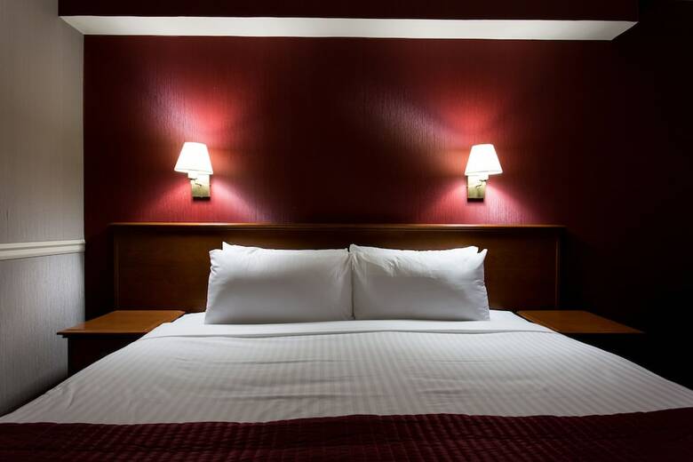 The Clarendon Hotel - Blackheath
