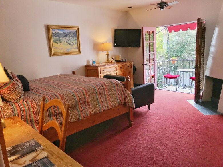 Hotel Villa Rosa Inn