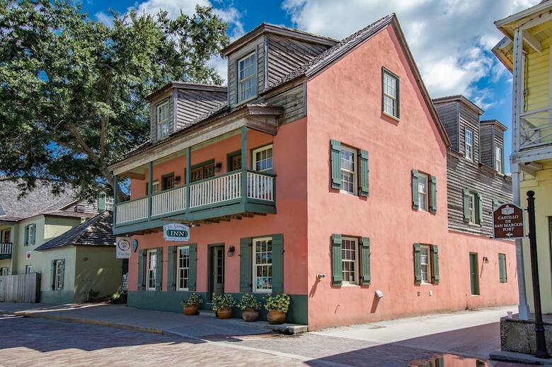 Hotel St George Inn