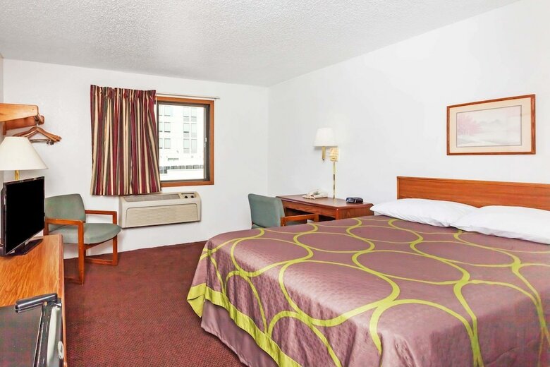 Motel Super 8 By Wyndham Winchester Va