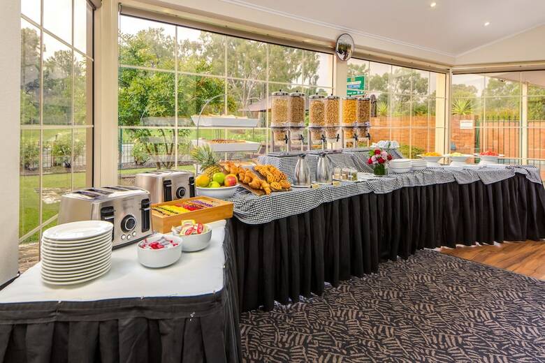 Motel Best Western Plus Hovell Tree Inn