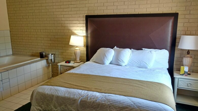Hotel Americas Best Value Inn Webster City