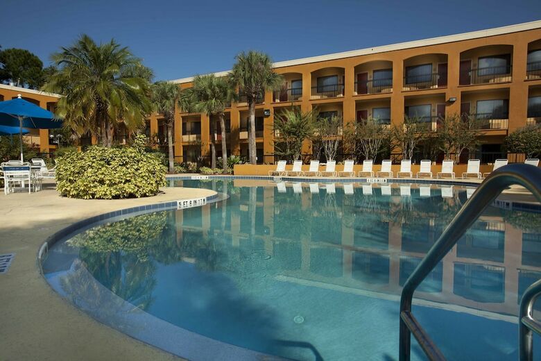 Hotel Quality Suites