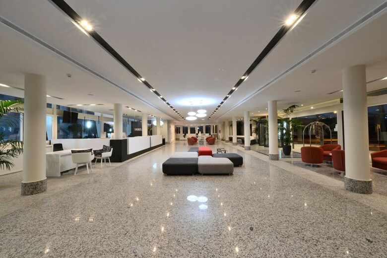 Hotel Aequora Lanzarote Suites