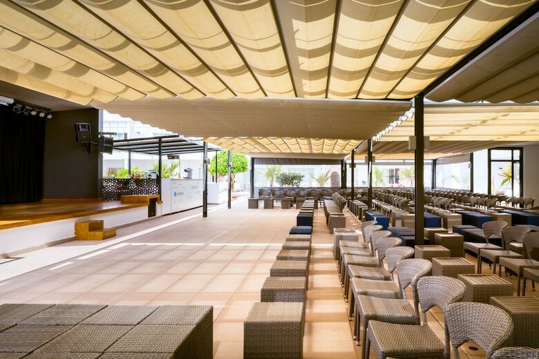 Hotel Aequora Lanzarote Suites