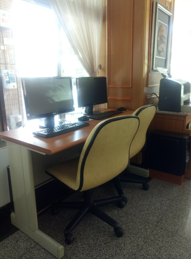 Hua Tong Hotel