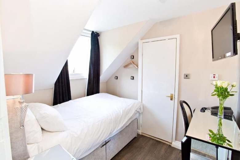 Fenners Hotel