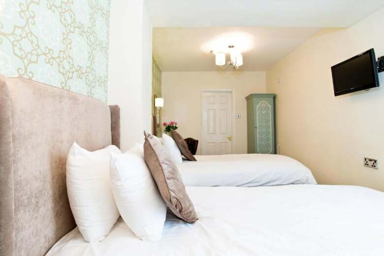 Fenners Hotel