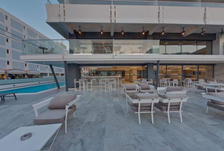 Alexia Premier City Hotel - Adults Only