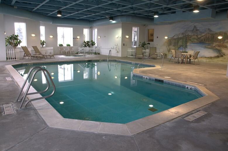 Le Ritz Hotel And Suites